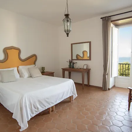Villa Puolo – With Private Sea Access-3